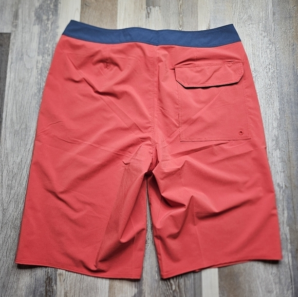 Patagonia Hydro Series Boardshorts NEW Men's 30 Style 86480 Red - Picture 4 of 7